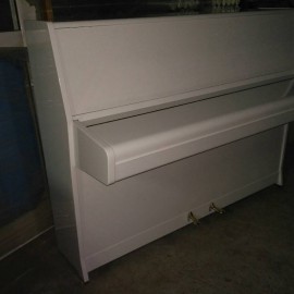 Реставрация с покраской фортепиано Rosler